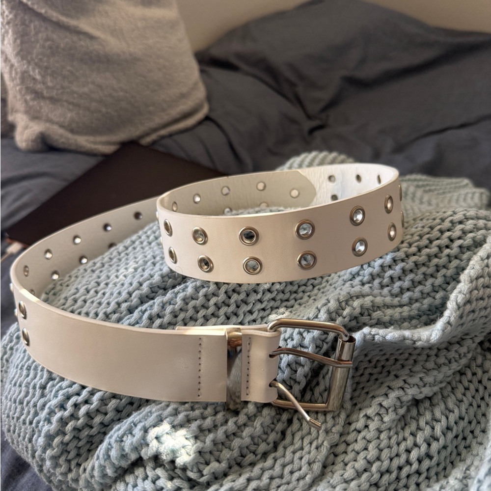 Brandy Melville White Belt with Silver Details